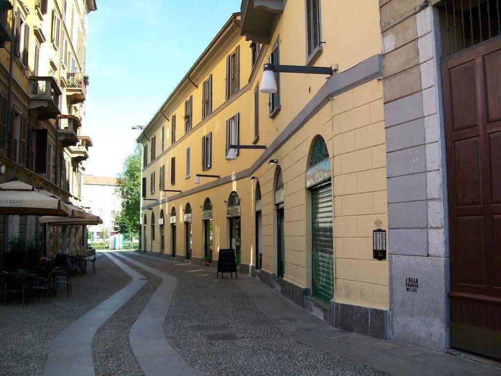San Lorenzo Apartment — 4-Star Luxury Hotel in Milan, Italy