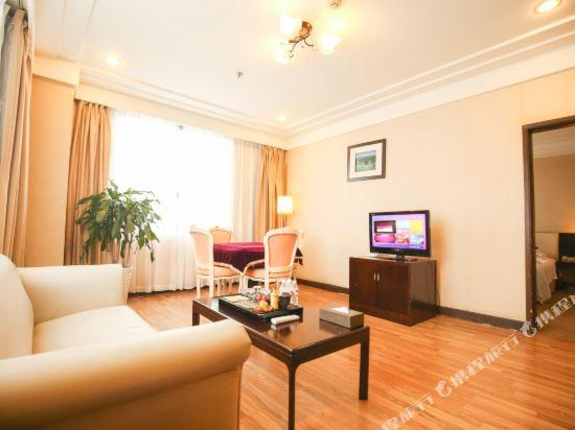 Maotian Hotel — hotel in Shuangzhu