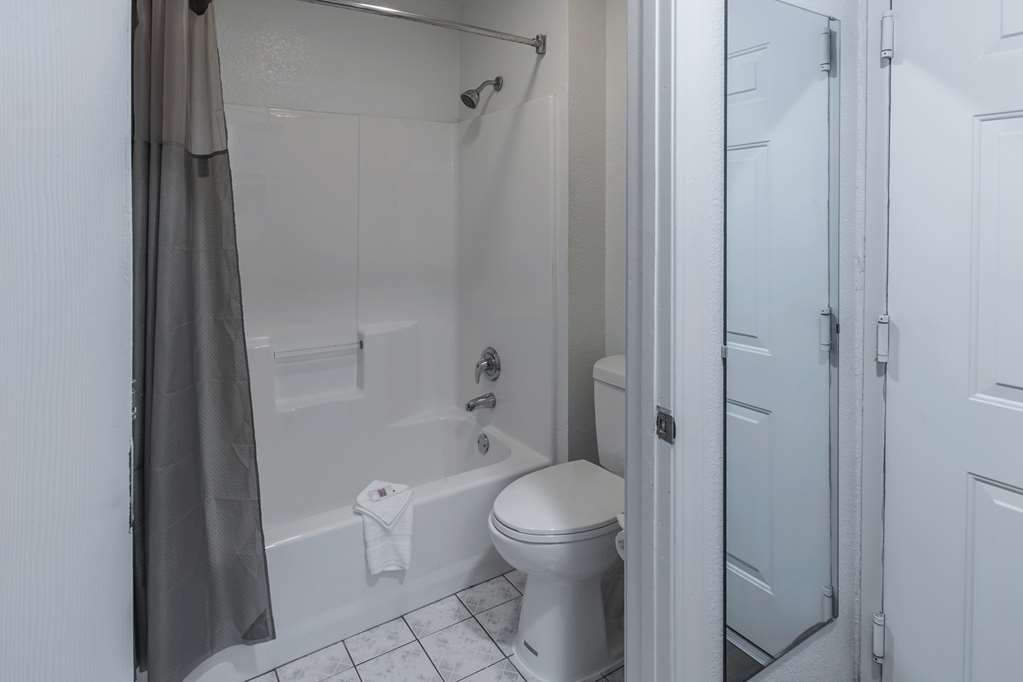 Motel6 Hutchins TX - photo 19