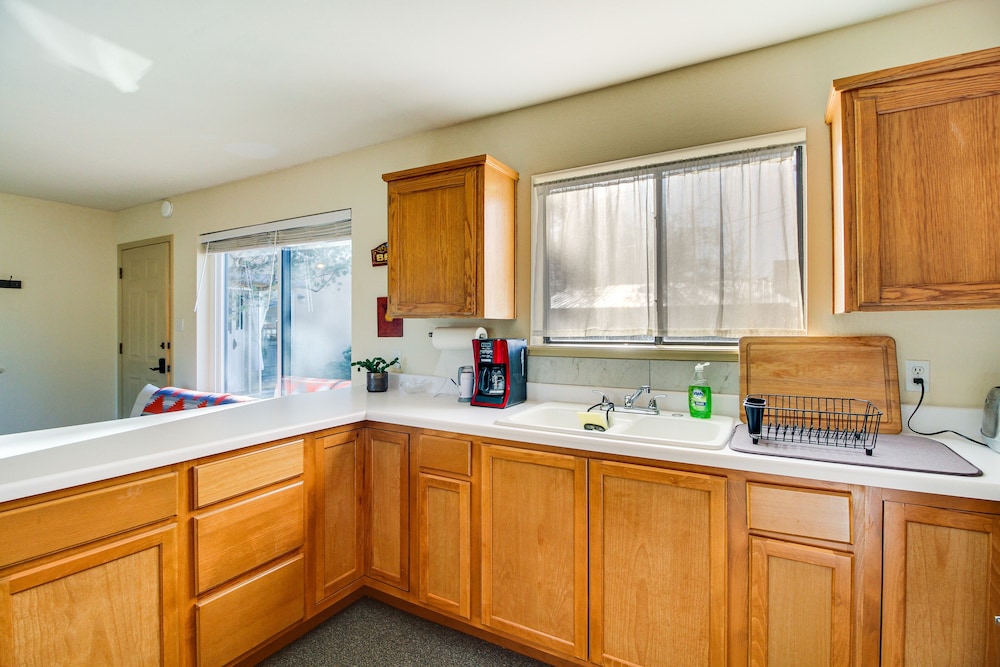Vacation Rental 2 Mi to Old Town Albuquerque - photo 17