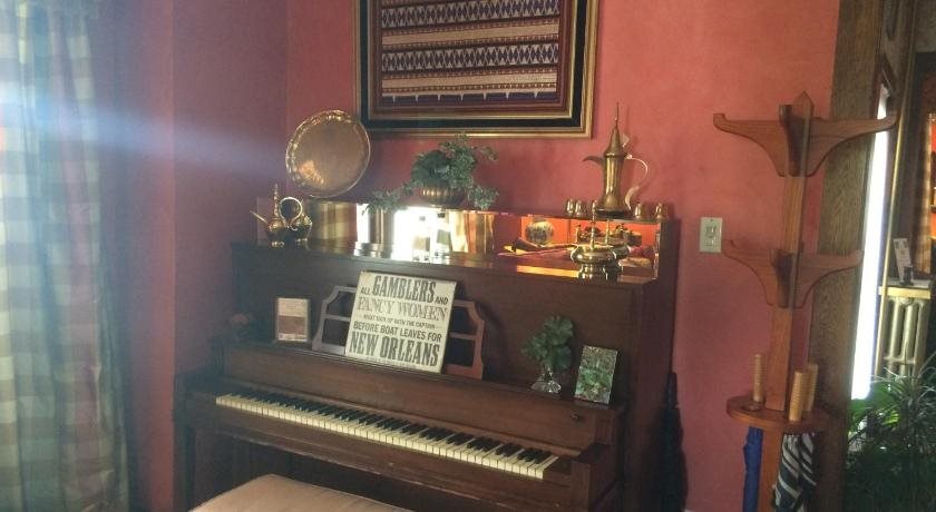The Doctor's Inn Virginia - photo 13