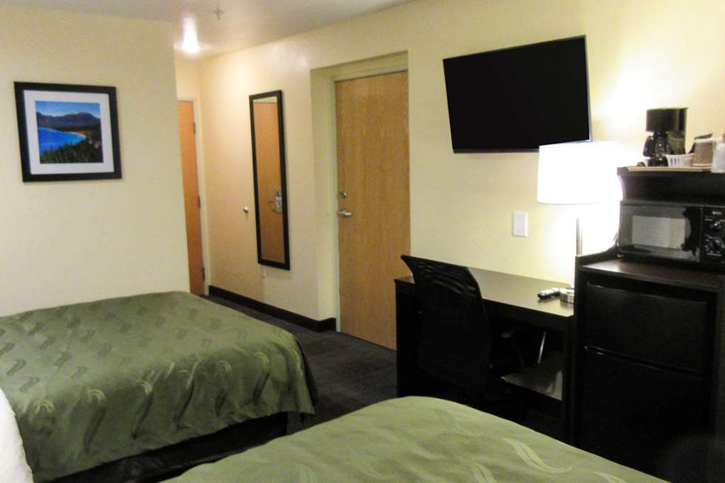 Quality Inn & Suites near NAS Fallon - photo 11