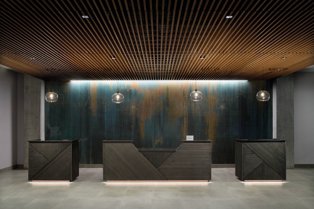 Marriott Tacoma Downtown - photo 6