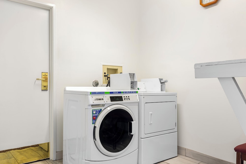 Quality Inn & Suites Keokuk North - photo 18