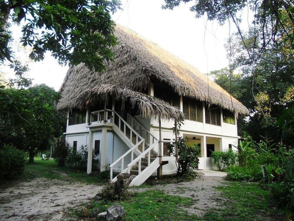 Creekside Oasis in Punta Gorda, Belize