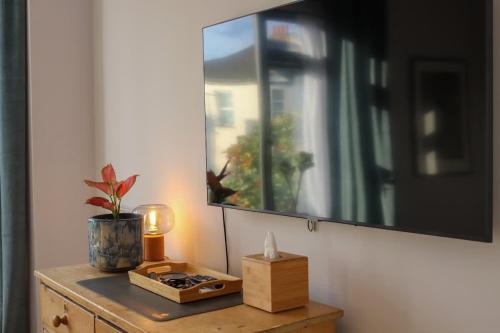 Modern city apartment — 4-Star Luxury Hotel in London, United Kingdom