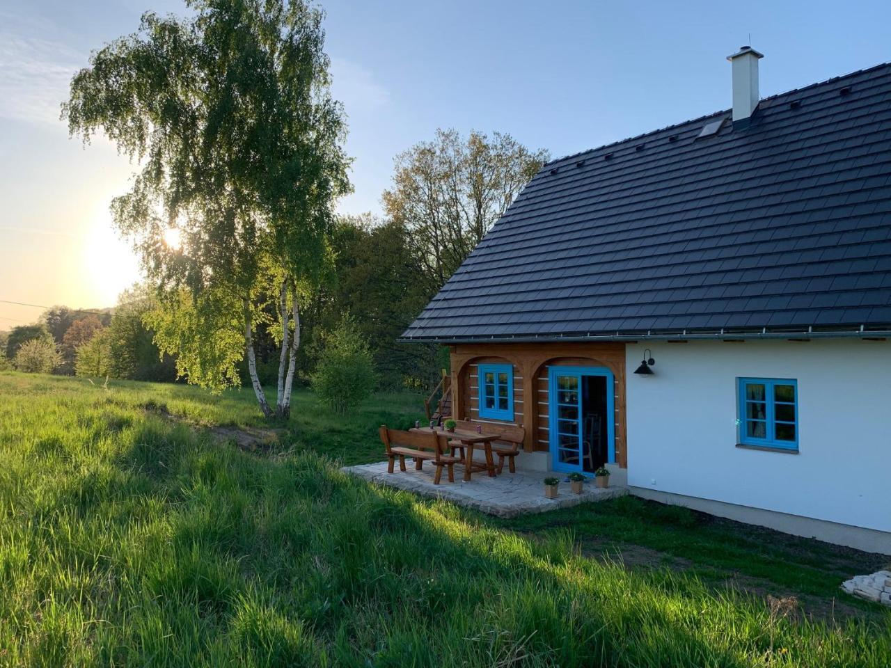 Roubenka Kokořínsko — hotel in Duba