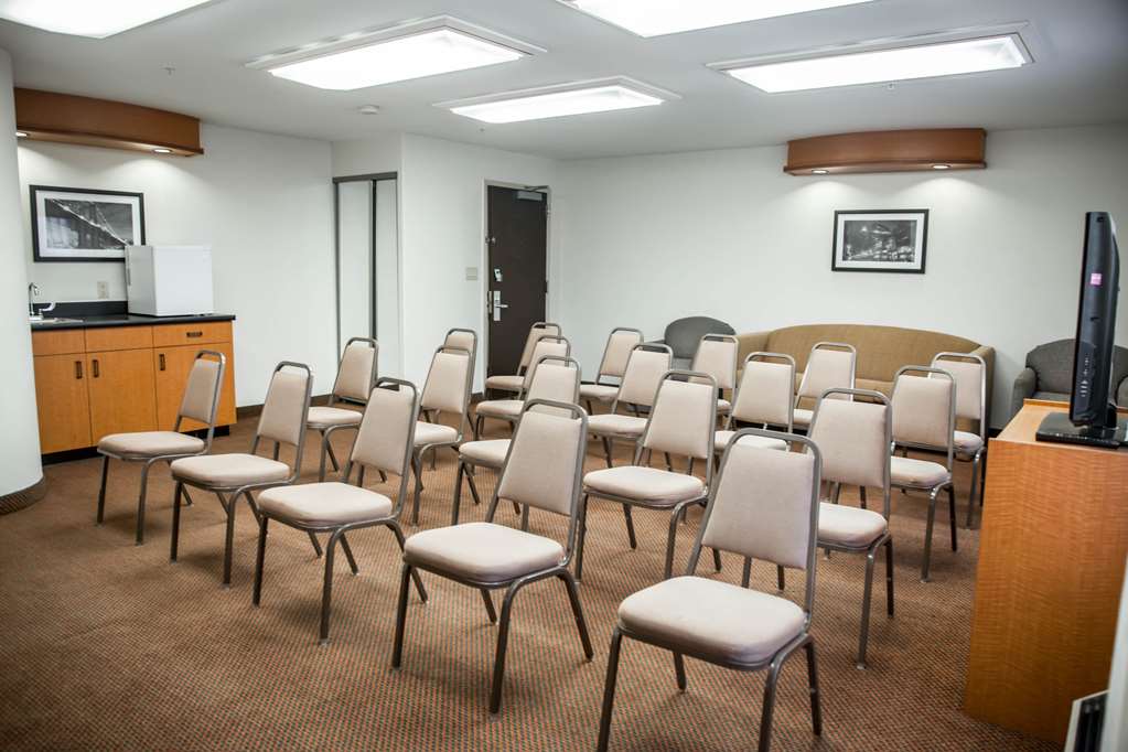 Sleep Inn & Suites Emmitsburg - photo 36