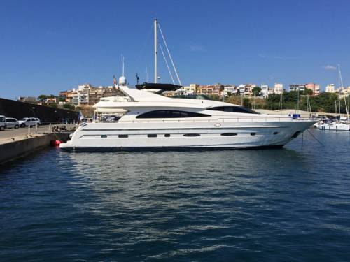 Motor Yacht Dandy — Barcelona