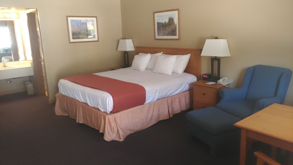 Deadwood Miners Hotel - photo 18