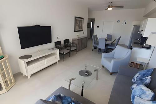 Costa Paraíso D 8 2 Recamaras — 4-Star Luxury Hotel in Bucerias, Mexico