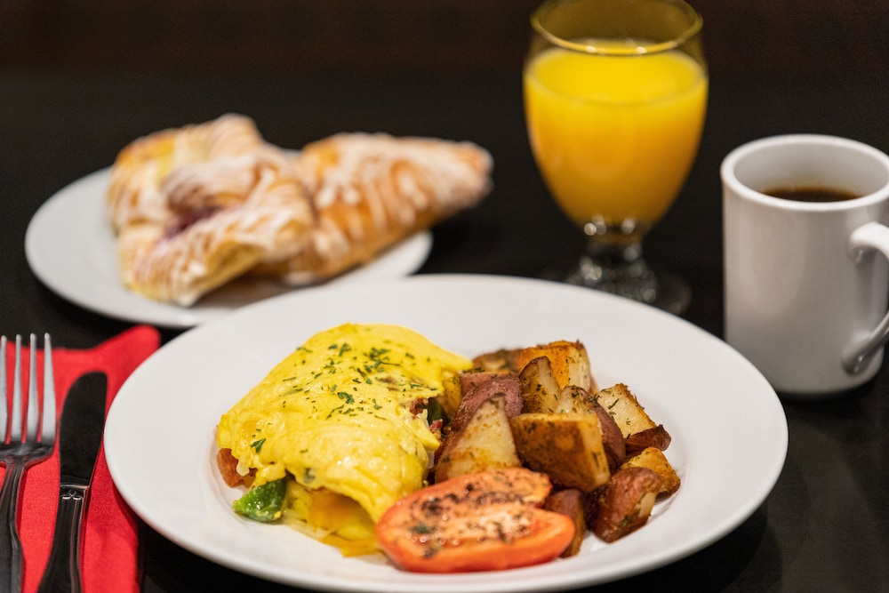 Holiday Inn Boston Cambridge Area by IHG - photo 33