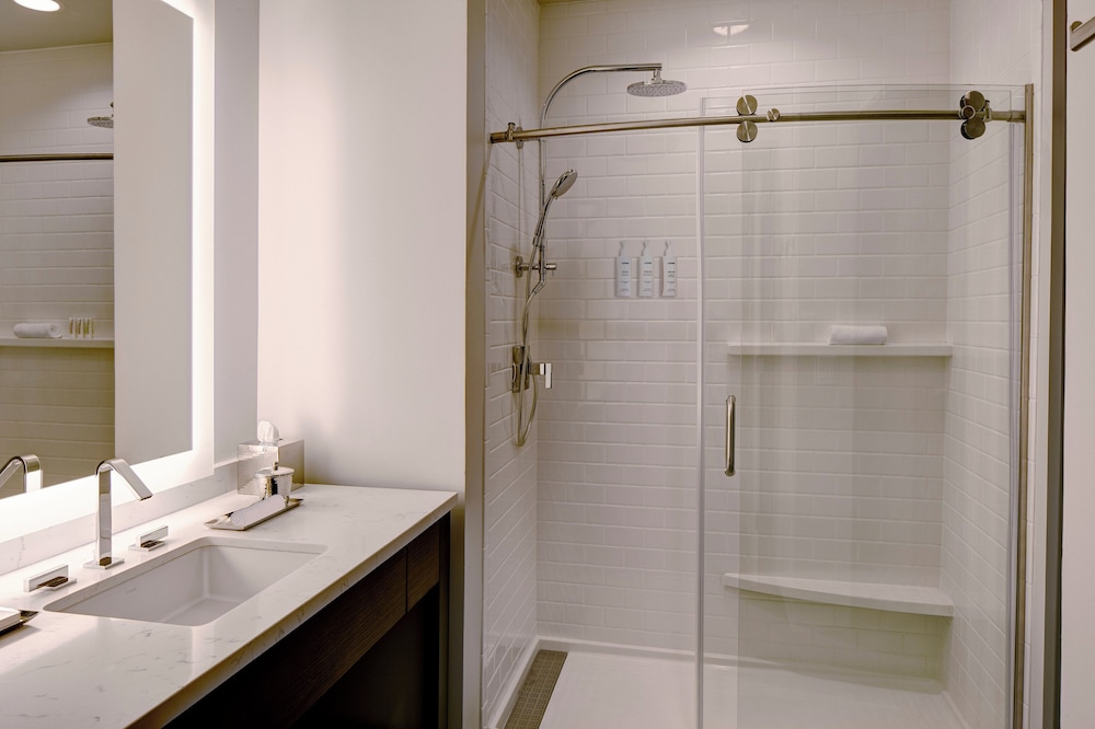 Archer Hotel Boston Burlington - photo 34