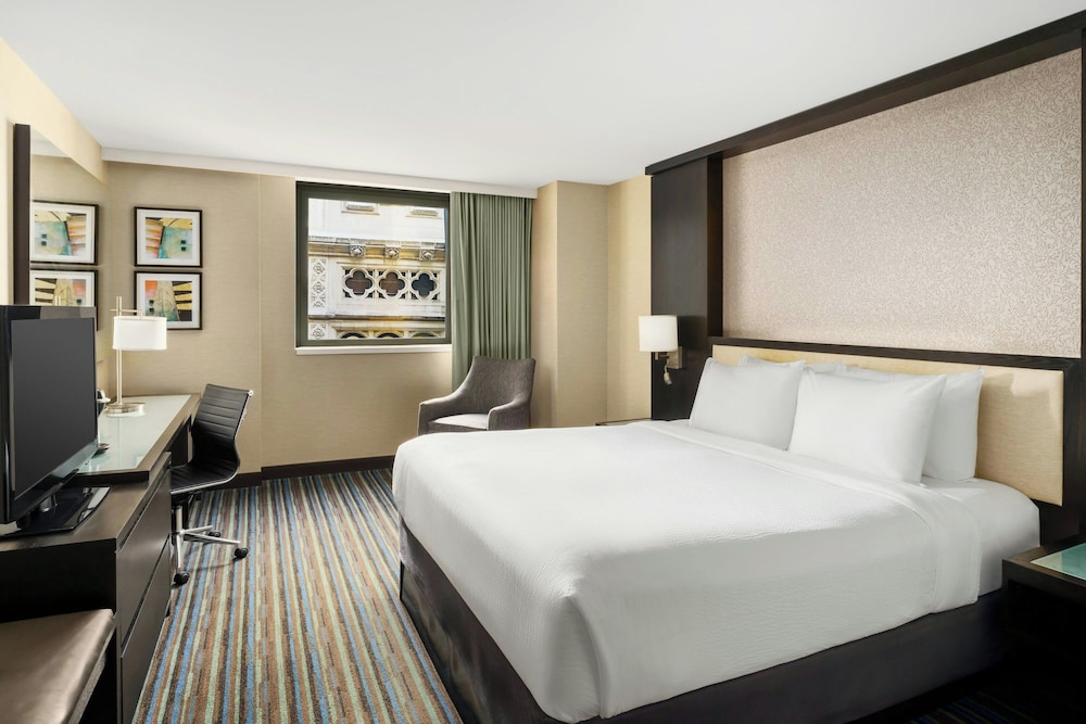 Courtyard by Marriott New York Manhattan Times Square - photo 18