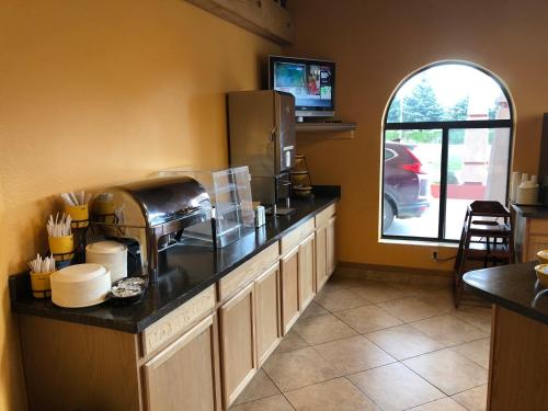 Kings Inn Cody - photo 39