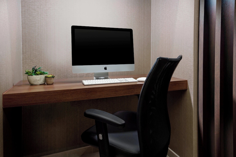 SpringHill Suites by Marriott Belmont Redwood Shores - photo 17