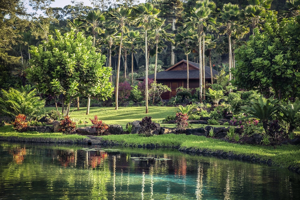 Sensei Lanai A Four Seasons Resort — 5-Star Luxury Hotel in Lanai City, United States