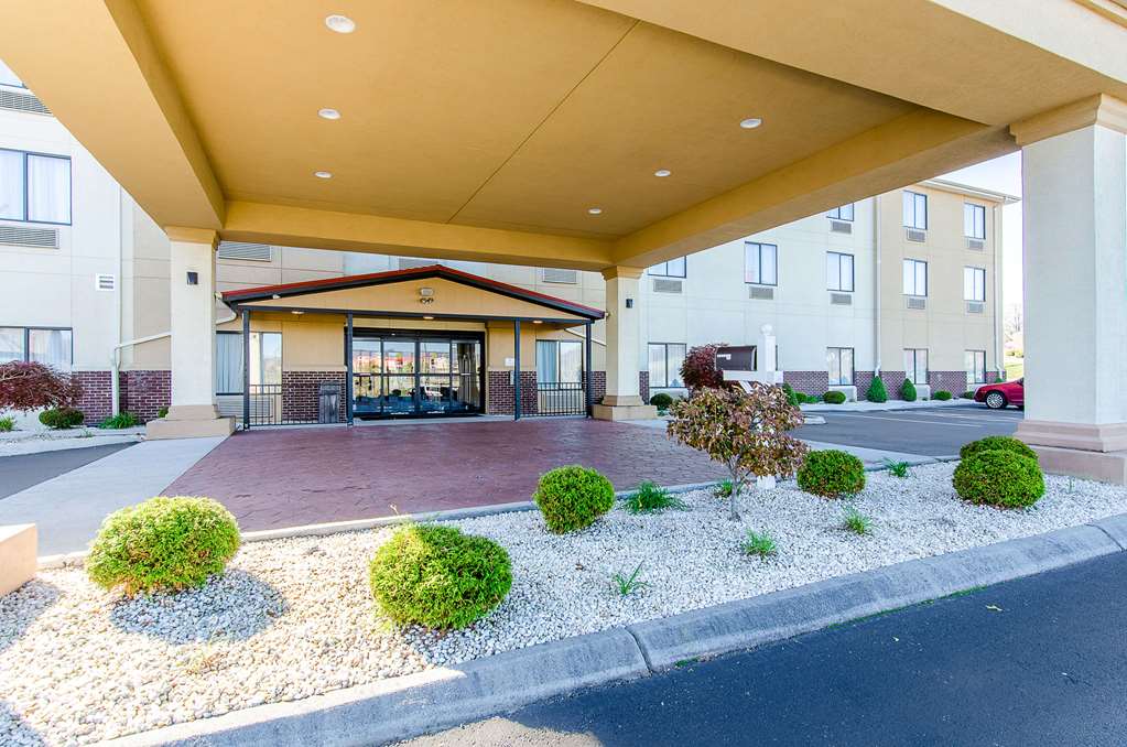 Comfort Suites Wytheville near Conference Center - photo 3