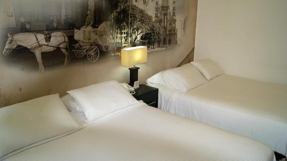 Hotel Puerta de San Antonio — Cali — photo 5