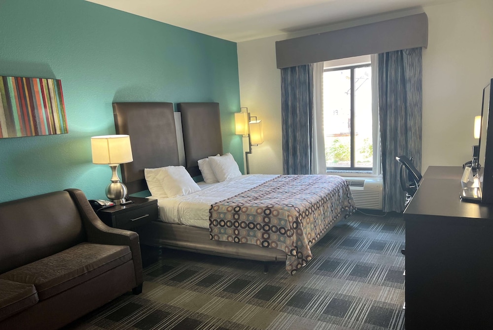 Days Inn by Wyndham Alva - photo 9