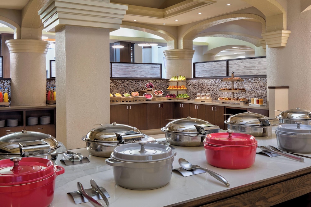 Sheraton DFW Airport Hotel - photo 34