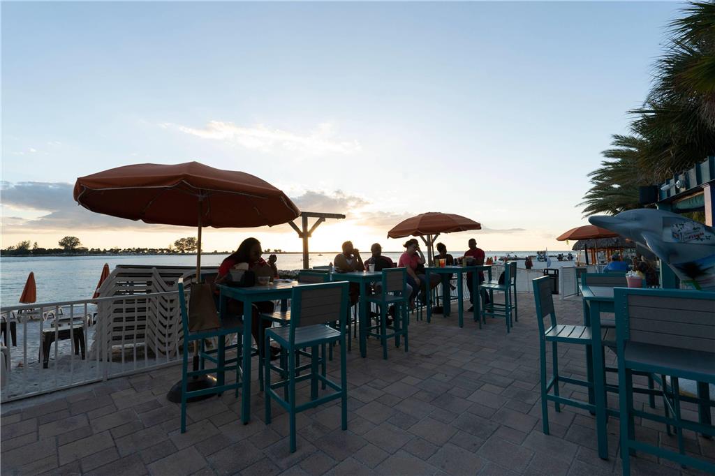 Dolphin Sands Clearwater Beach an Ascend Collection Hotel - photo 49