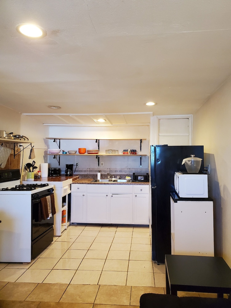 Pinecrest Inn & Suites - photo 17