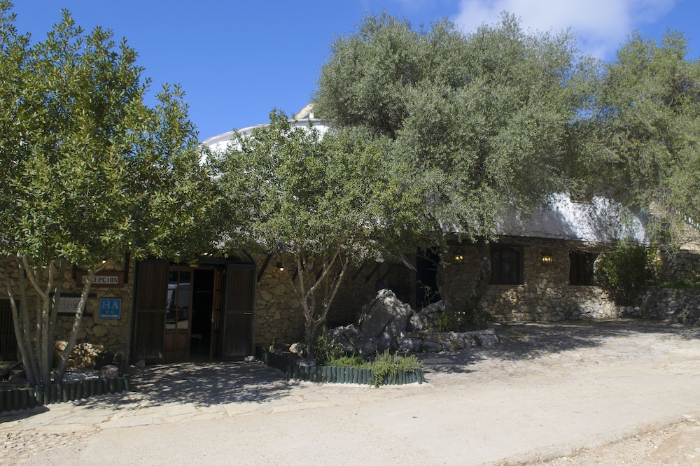 Los Chozos — Benaocaz — photo 2
