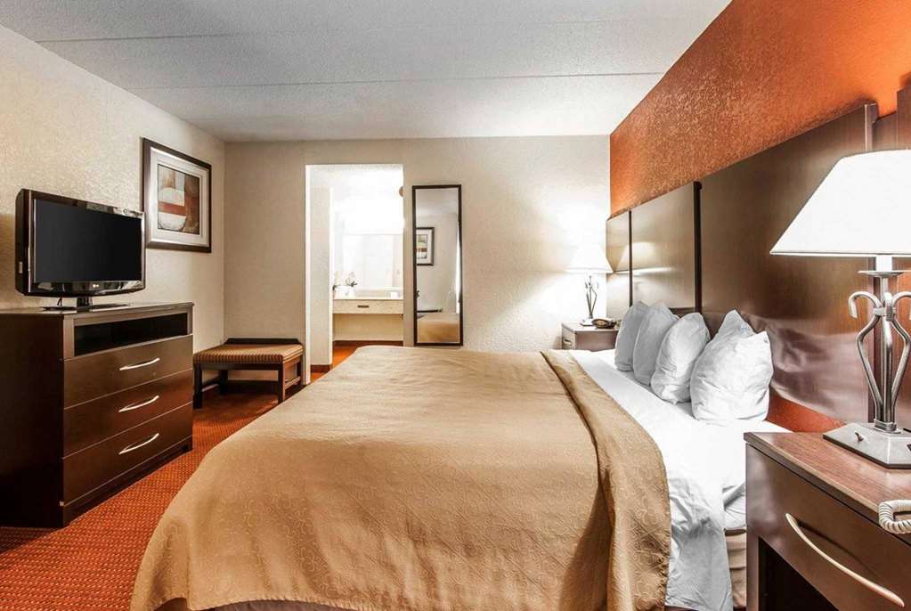 Wingate by Wyndham Marietta Conference Center - photo 15