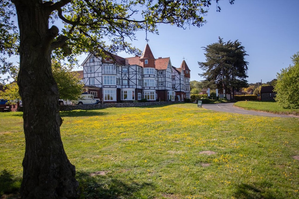 The Links Country Park Hotel in Cromer, United Kingdom