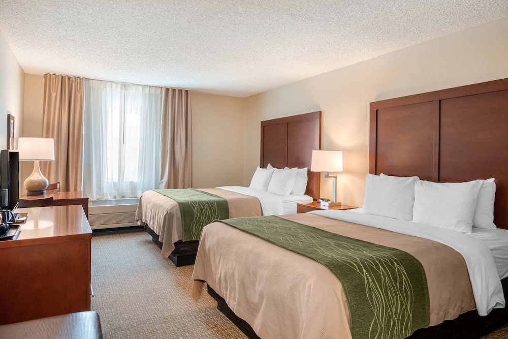 Comfort Inn Medford North - photo 23