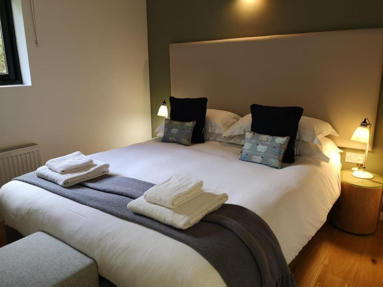 Yorkshire Dales Lodge 12 by Together Travel 3 Bed Family Retreat