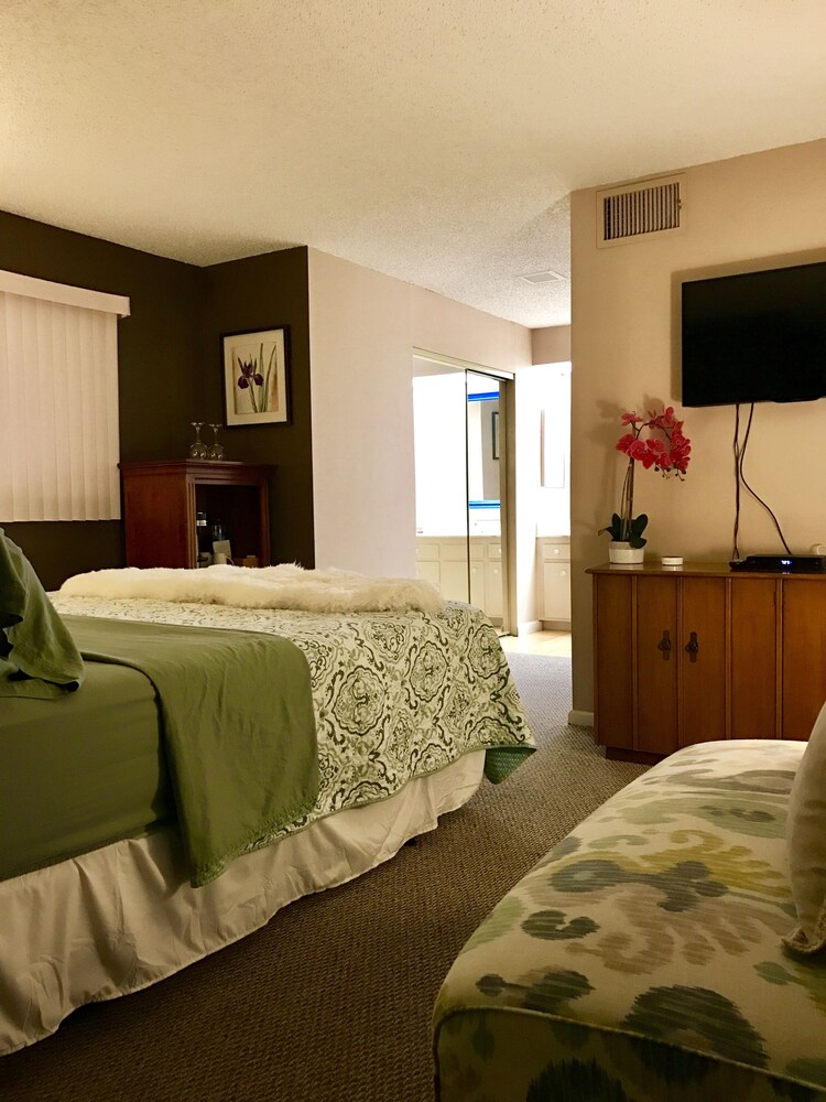 The Village Palm Desert - photo 20