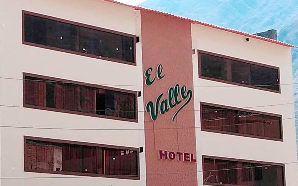 Hotel El Valle De Churin — Unknown City