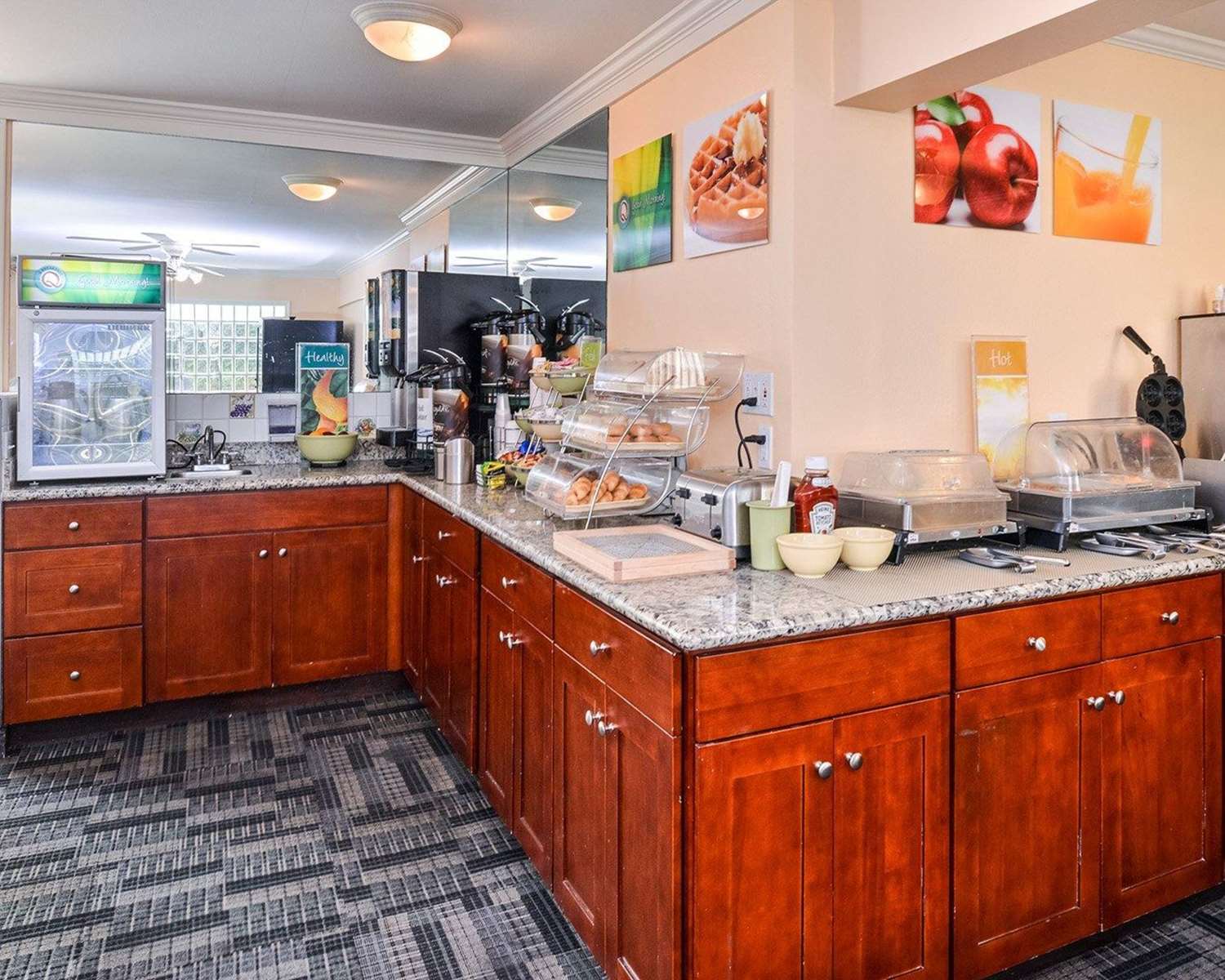 Quality Inn Hotel Kent Seattle - photo 8