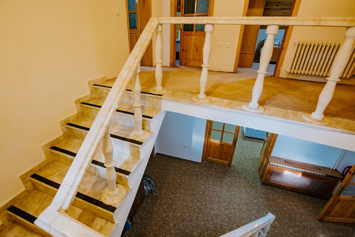 Poi Oberj Kartalkaya in Bolu, Turkey