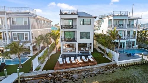 Big Nauti in Bradenton Beach, United States