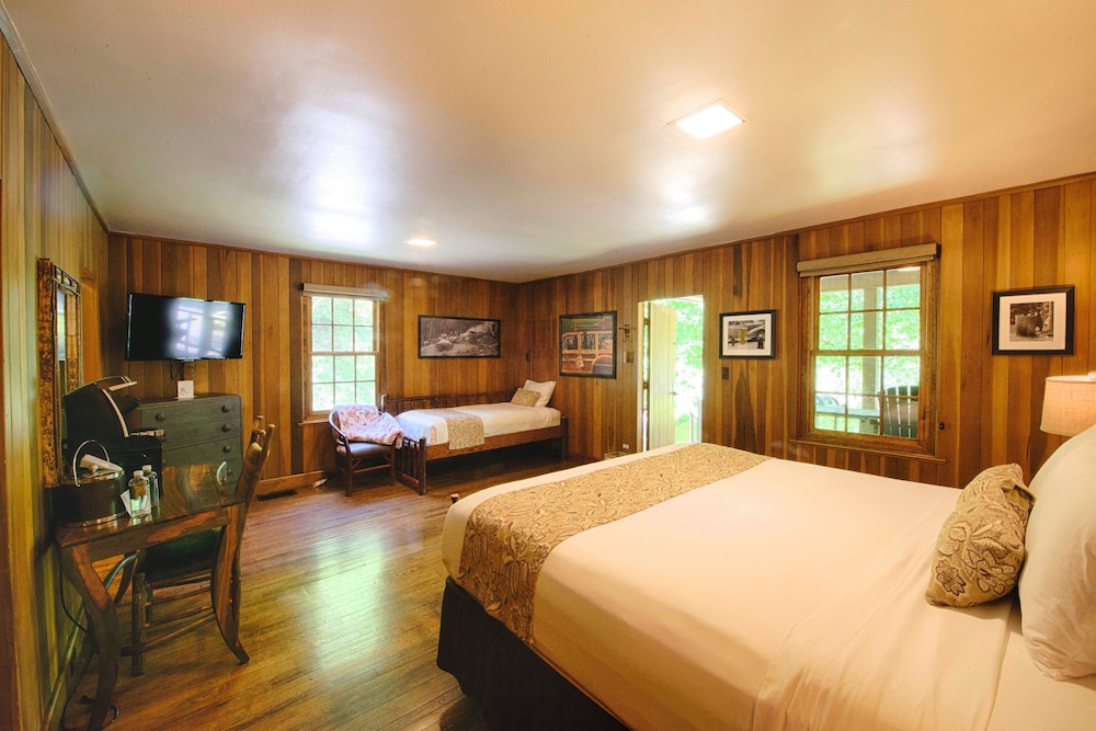 Historic Tapoco Lodge Resort - photo 92