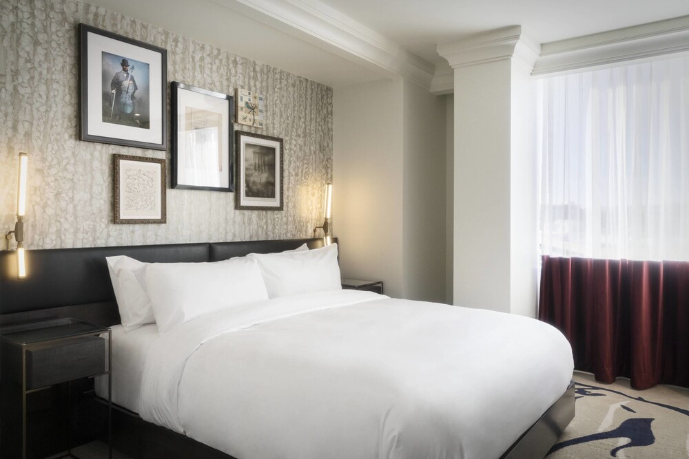 The Elizabeth Hotel Autograph Collection - photo 15