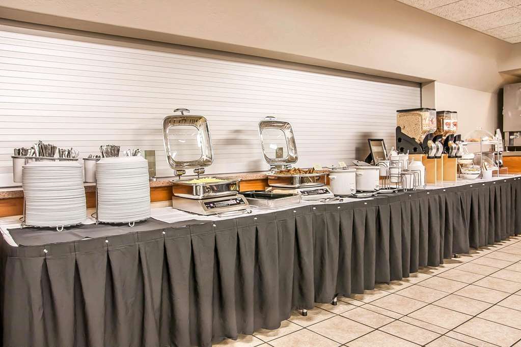 Sleep Inn & Suites Conference Center and Water Park - photo 37
