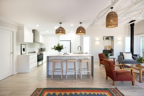 Hideaway on Bond — Mollymook — photo 2