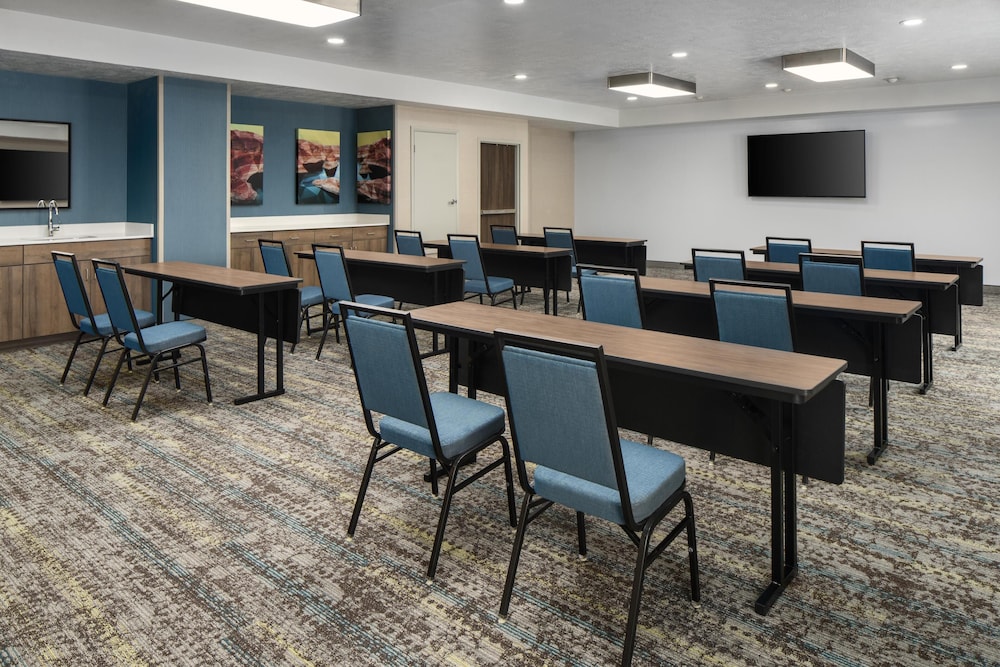 Hampton Inn St George - photo 45