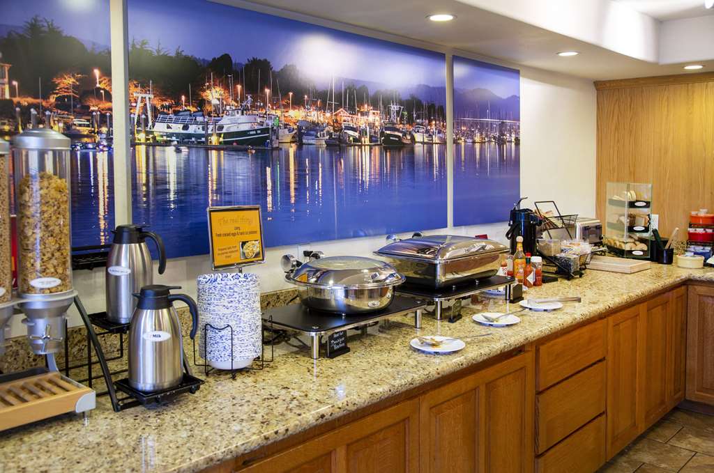 Best Western Plus Humboldt Bay Inn - photo 9
