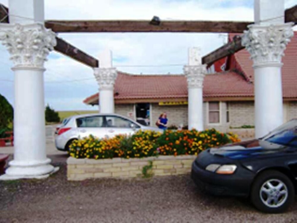 Nostalgic Stay Inn - photo 16