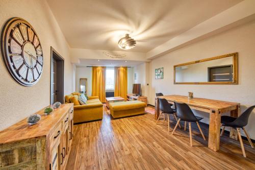 Mahalo Apartment — 4-Star Luxury Hotel in Bratislava, Slovakia