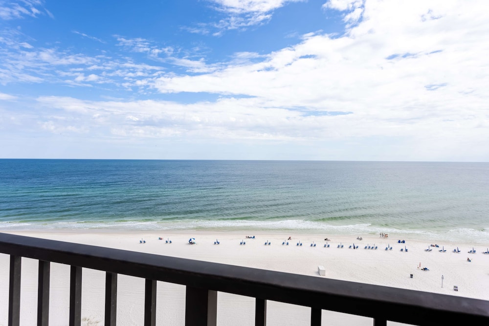 Hampton Inn & Suites Orange Beach Gulf Front - photo 32