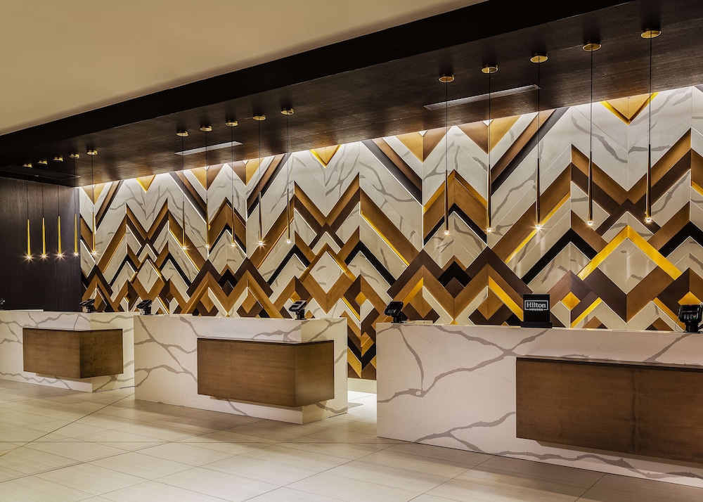 Hilton Minneapolis - photo 4