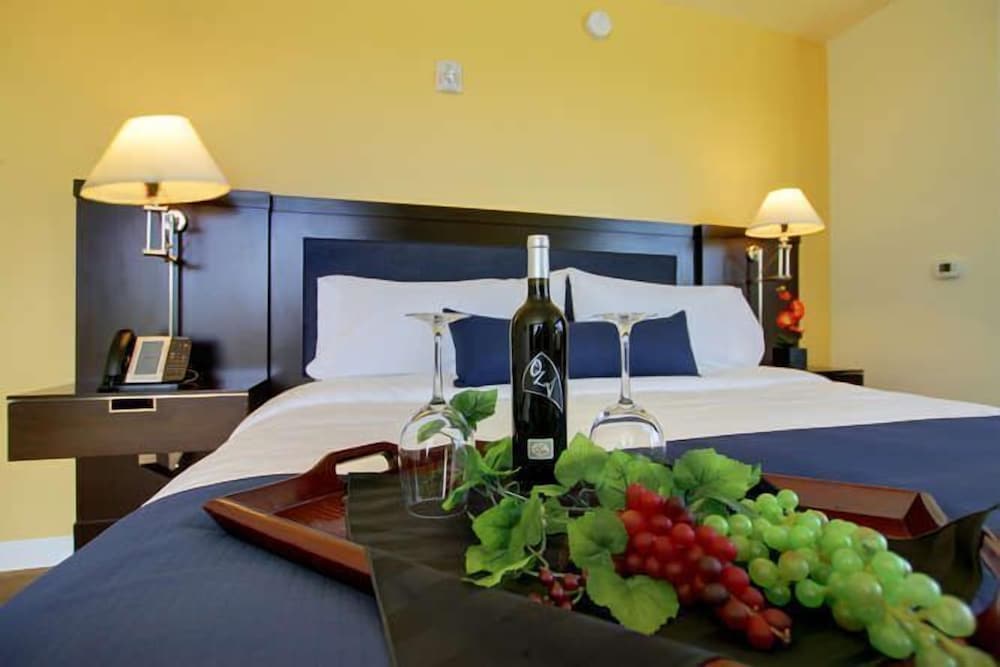 University Plaza Waterfront Hotel - photo 7