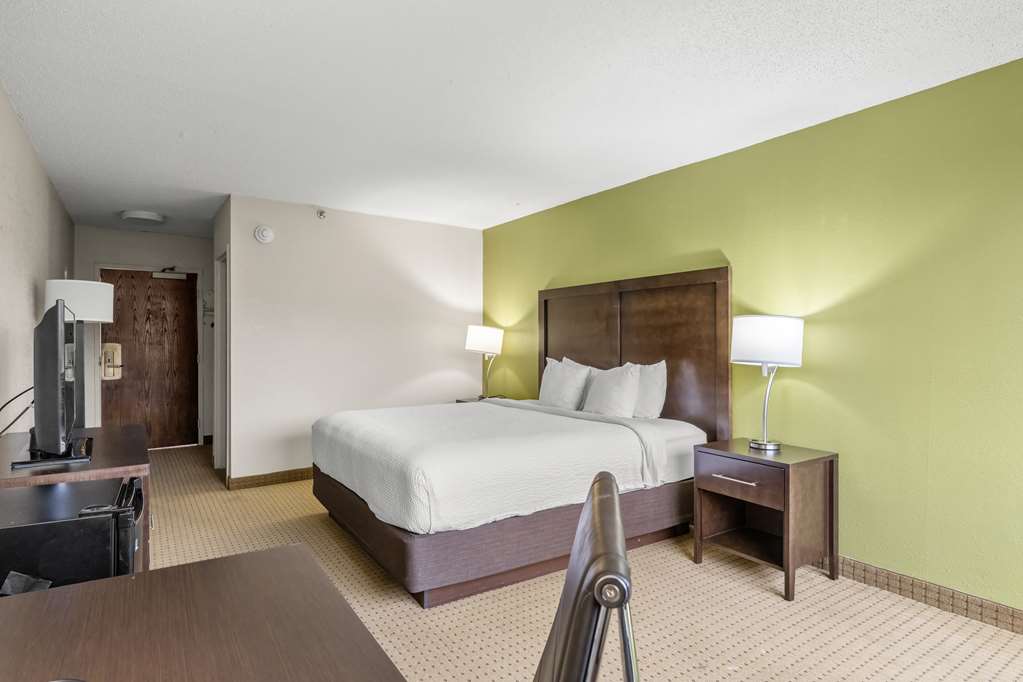 Red Lion Hotel Charlotte - photo 23
