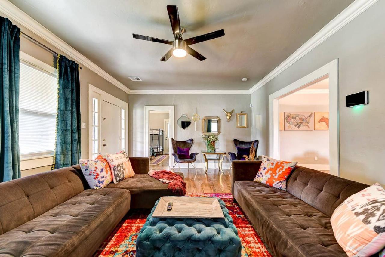 Boho Bungalow Walk To Plaza District Can Sleep 8 — 4-Star Luxury Hotel in Oklahoma City, United States